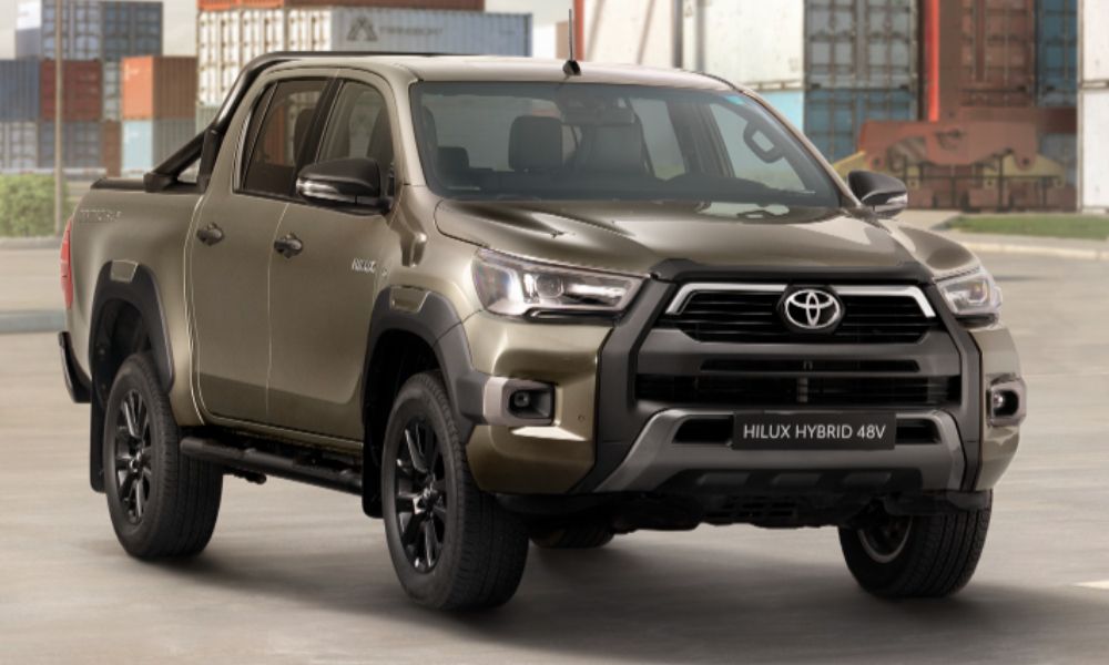 Toyota_Hilux_Hybrid_1_c3b98d9d4c