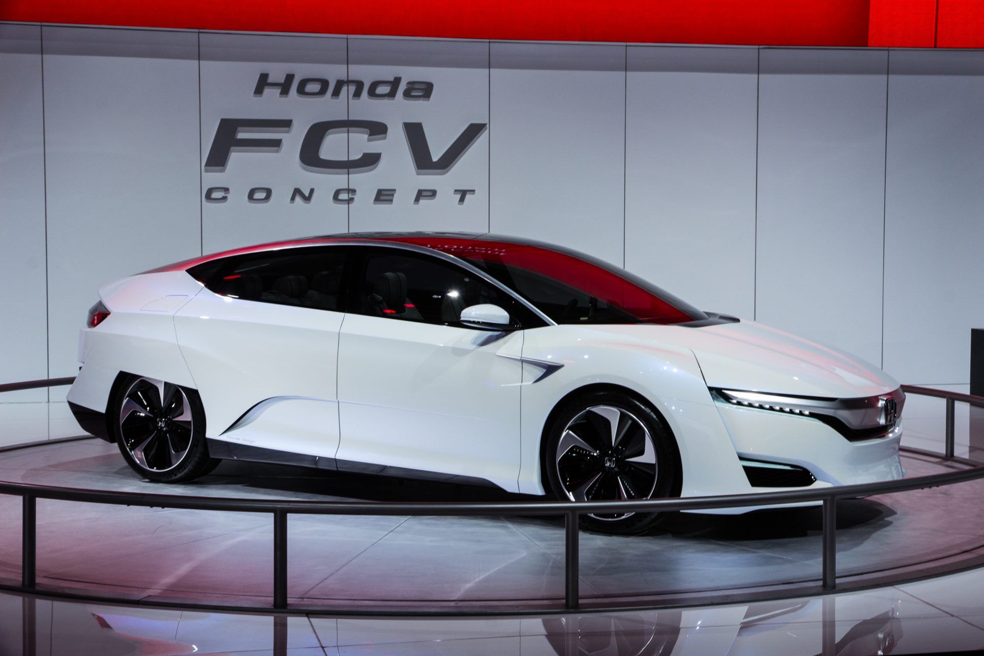honda-fcv-concept-live-photos-2015-detroit-auto-show_100497225_h