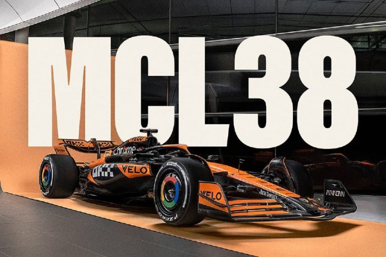 Болидот на McLaren MCL38 за новата сезона во Формула 1