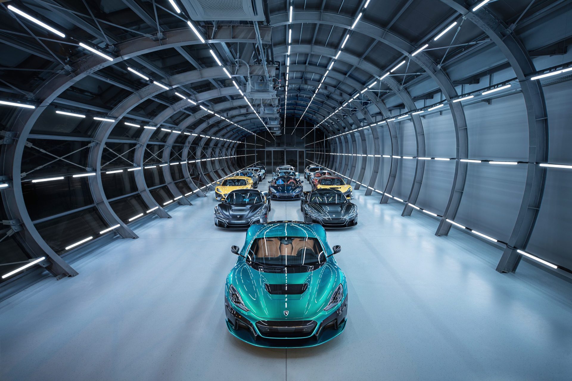 7-HYPERGARAGE-2880x1920