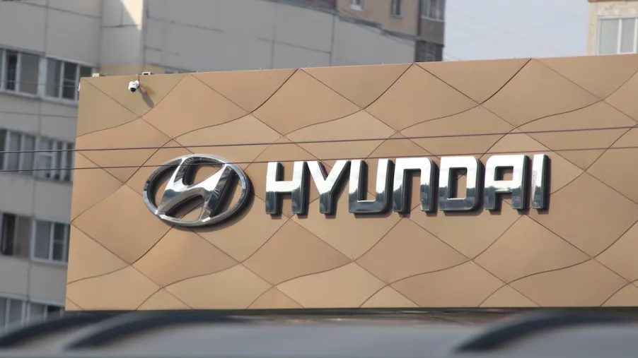Hyundai-dealership