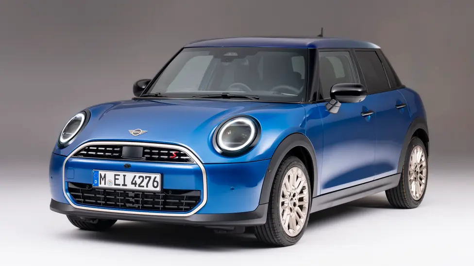 BF_MINI_Cooper_S_5-Door_042024_00002