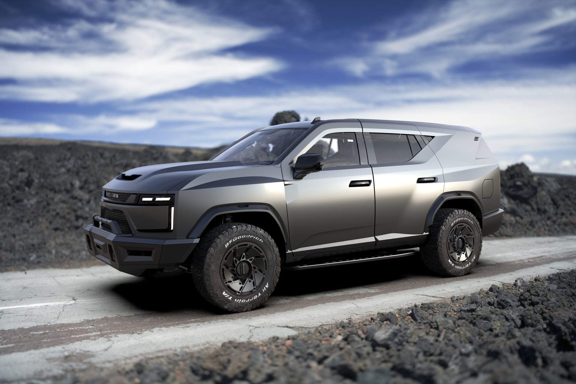 Rezvani+Arsenal+driving+on+dirt