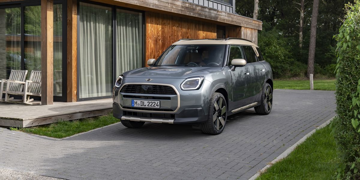 p90535110-highres-mini-countryman-c-12-65801ec3bed7f