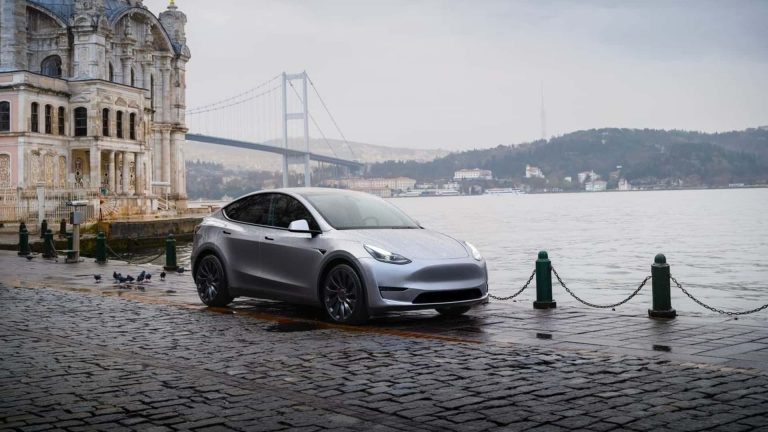 Tesla нема да го лансира освежениот Model Y оваа година