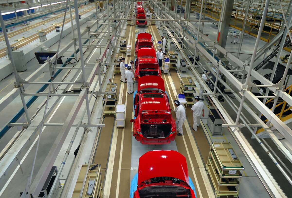 Dongfeng-Honda-production-line-1200x815