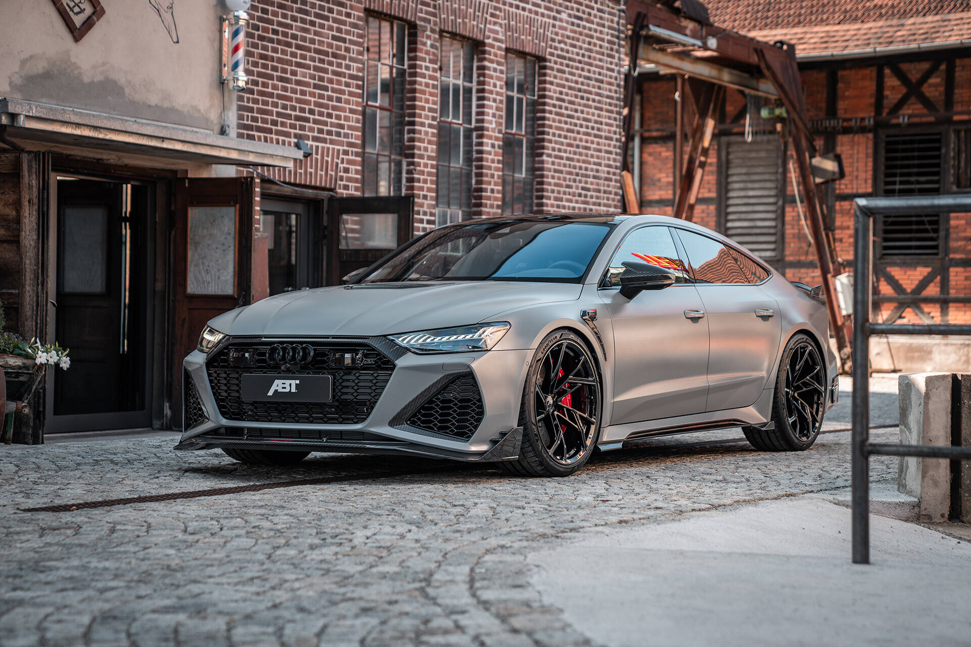 csm_ABT_RS7_LE_Legacy-Edition_3_4-Front_d81dd830d5