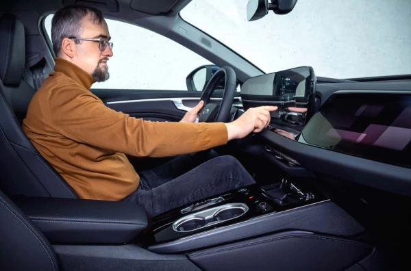 125382_audi-a6-limousine-2025-19_kfl
