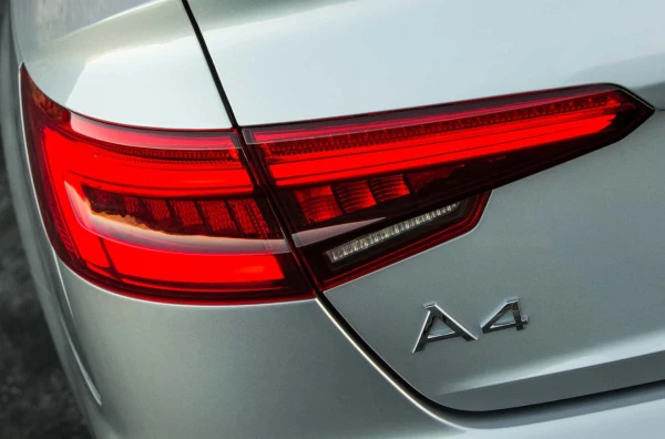 196261_audi-a4_kfl